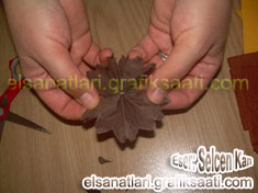 Ay�e Selcen At�lgan Kan el sanatlar� krepondan �i�ek yap�m�